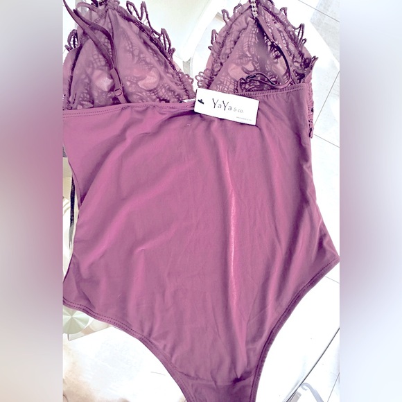New with Tags Yaya & Co  
Top Lace Bodysuit. Purple 
New with Tags 
Size: US M - Picture 4 of 4